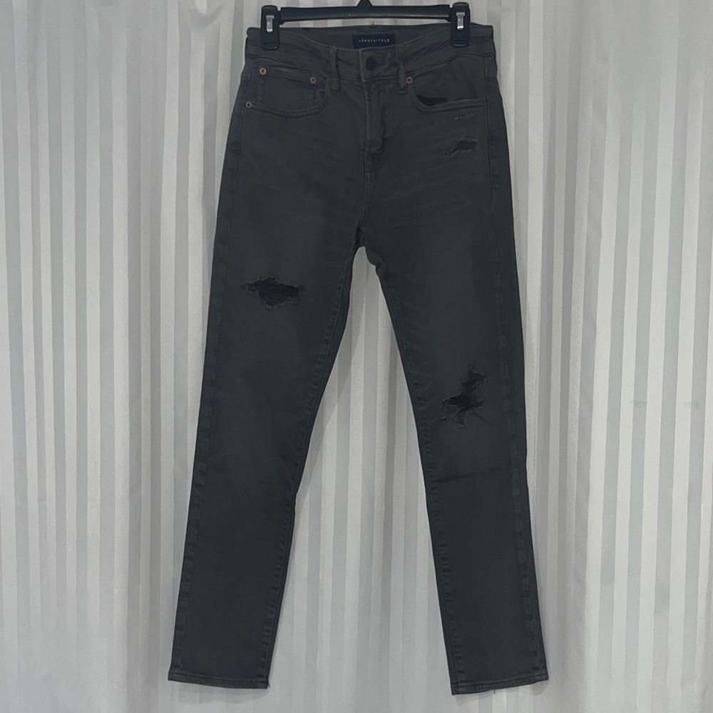 Aeropostale Men’s Charcoal Distressed Skinny Style Jeans
